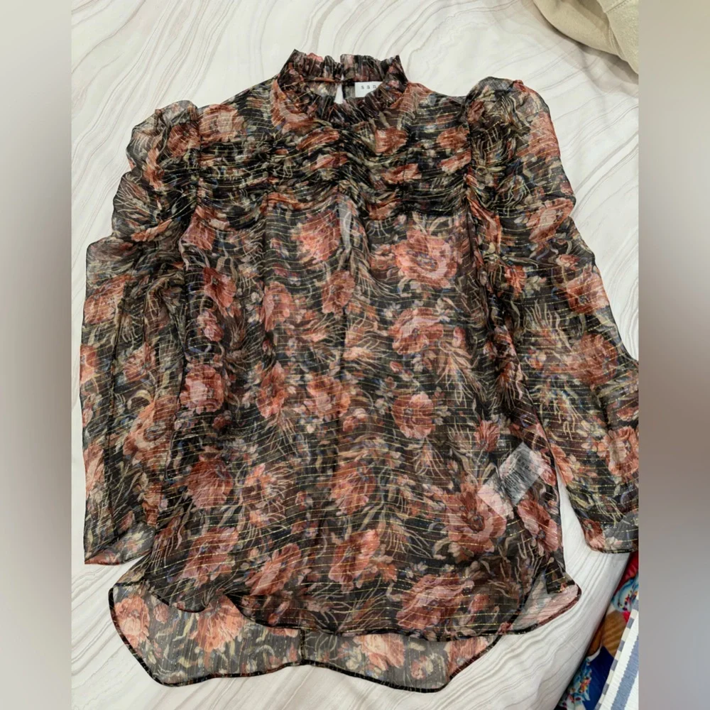 Sandro sheer blouse metallic thread throughout - Picture 2 of 6